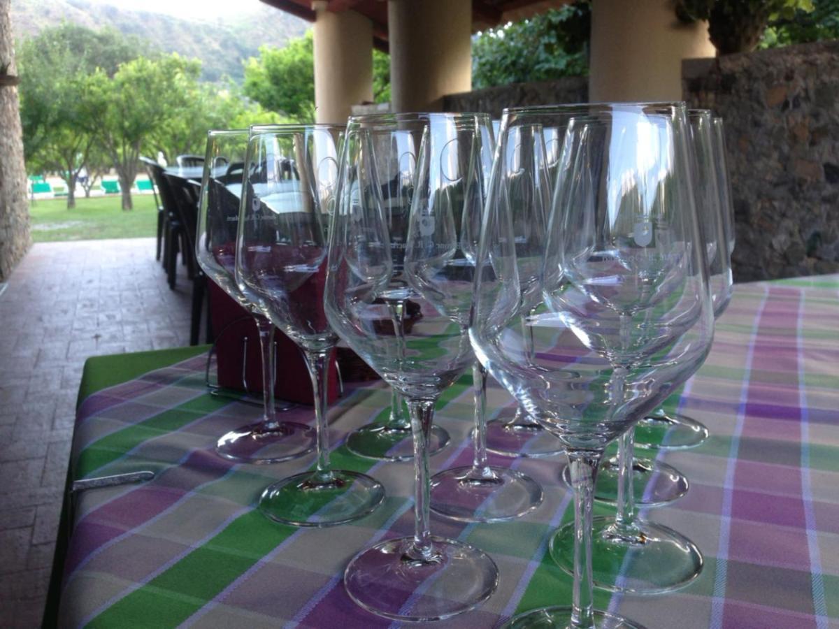 Barone Gr Macri Agriturismo Modi Джераче Екстериор снимка